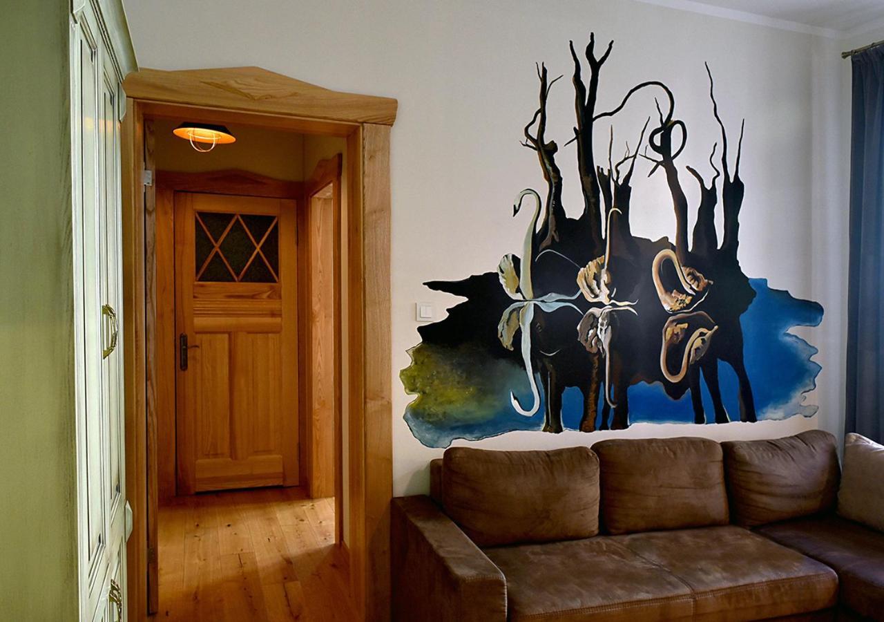 Dali