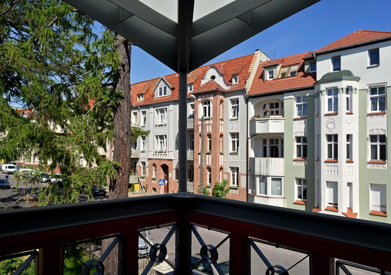 Dali Aparthotel 3*