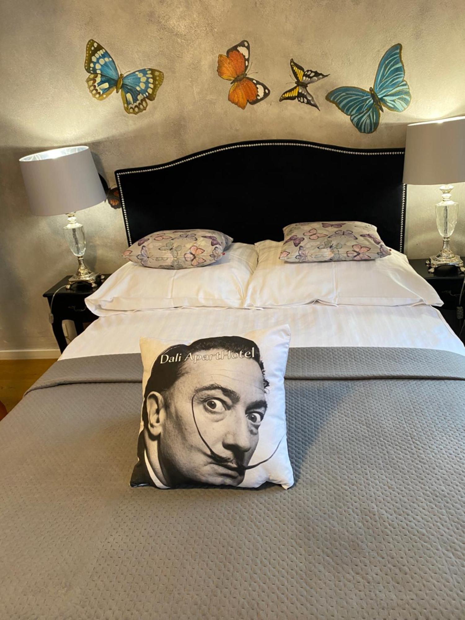 Dali Hotel apartamentowy 3*